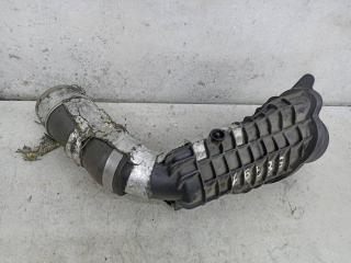 патрубок интеркулера Renault Duster 1 поколение 2010, 144604018R
