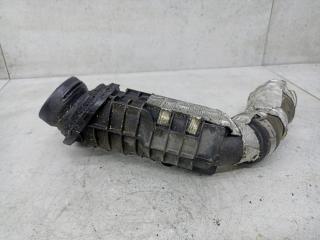патрубок интеркулера Renault Duster 1 поколение 2014, 144604018R