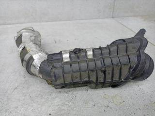 патрубок интеркулера Renault Duster 1 поколение 2014, 144604018R