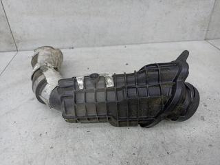 патрубок интеркулера Renault Duster 1 поколение 2014, 144604018R