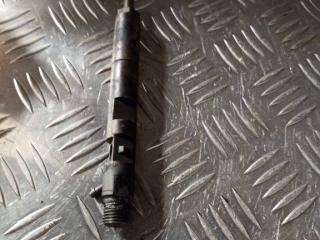 форсунка Renault Modus 1 поколение 2005, 8200421359