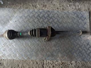 полуось передняя правая (приводной вал, ШРУС) Nissan X-Trail T31 2008, 39600JD60A