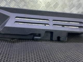 накладка двери (крышки) багажника Citroen C5 AirCross 1 поколение (2017 - 2025), 9822004877
