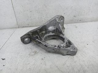 кронштейн полуоси Renault Scenic 2 поколение 2005, 8200187335