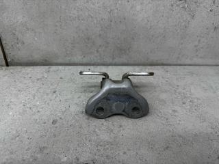 петля двери Toyota C-HR 1 поколение (2016 - 2019), 68740-02050