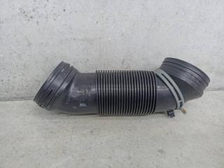 патрубок воздушного фильтра Volkswagen Golf 5 поколение 2006, 1K0129684L